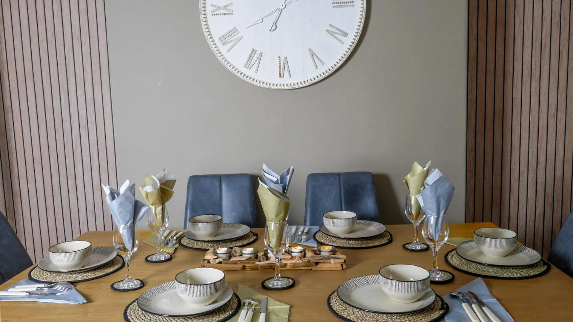 Heart Of Saltburn, Free Parking, Family Stays, Contractors - Scandi United Kingdom